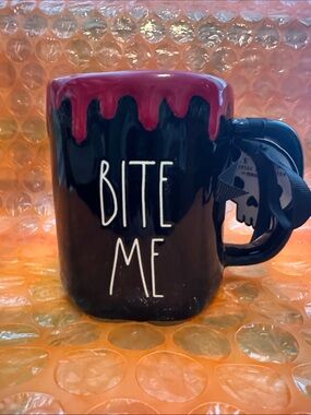 Rae Dunn BITE ME mug